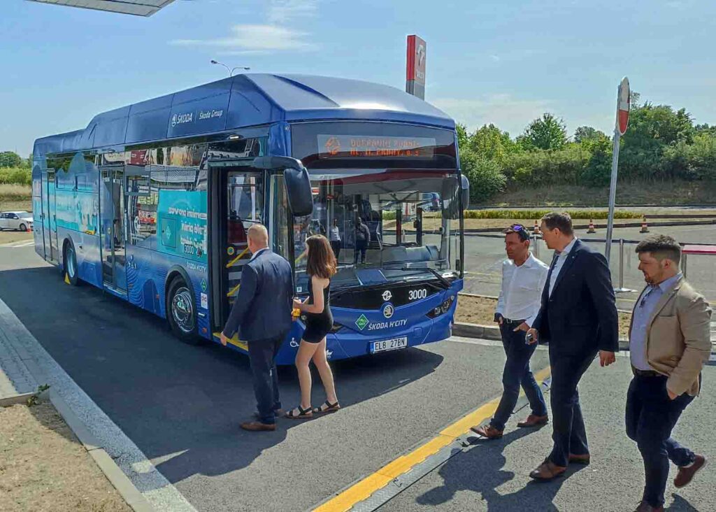 Hlavní město Praha nasadí nové v plném provozu vodíkové autobusy. Foto: ČRzprávy.cz