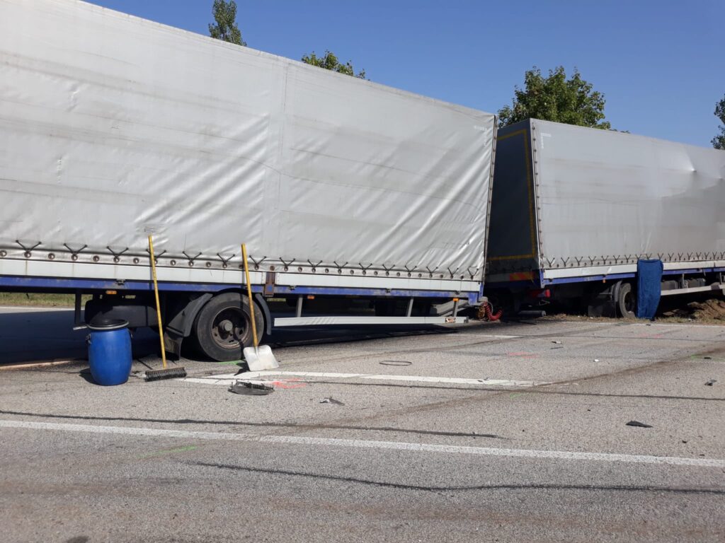 Tragická nehoda v Kaplici. Zemřeli tři lidé. Foto: PČR