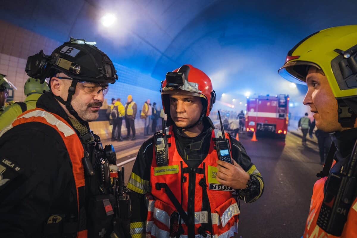 Noční cvičení v tunelu Blanka. Foto: HZS a magistrát