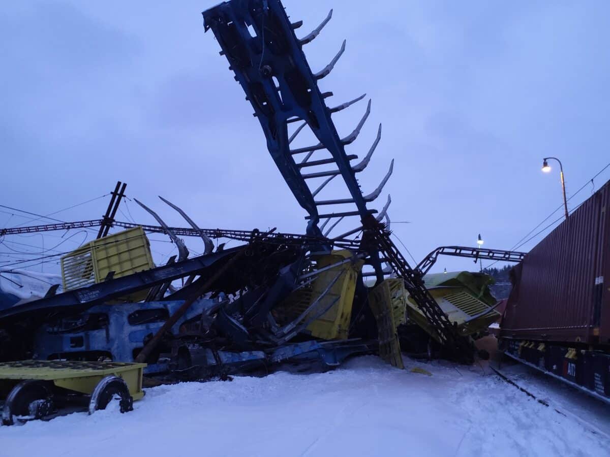 Srážka vlaků v České Třebové. Foto: HZS 