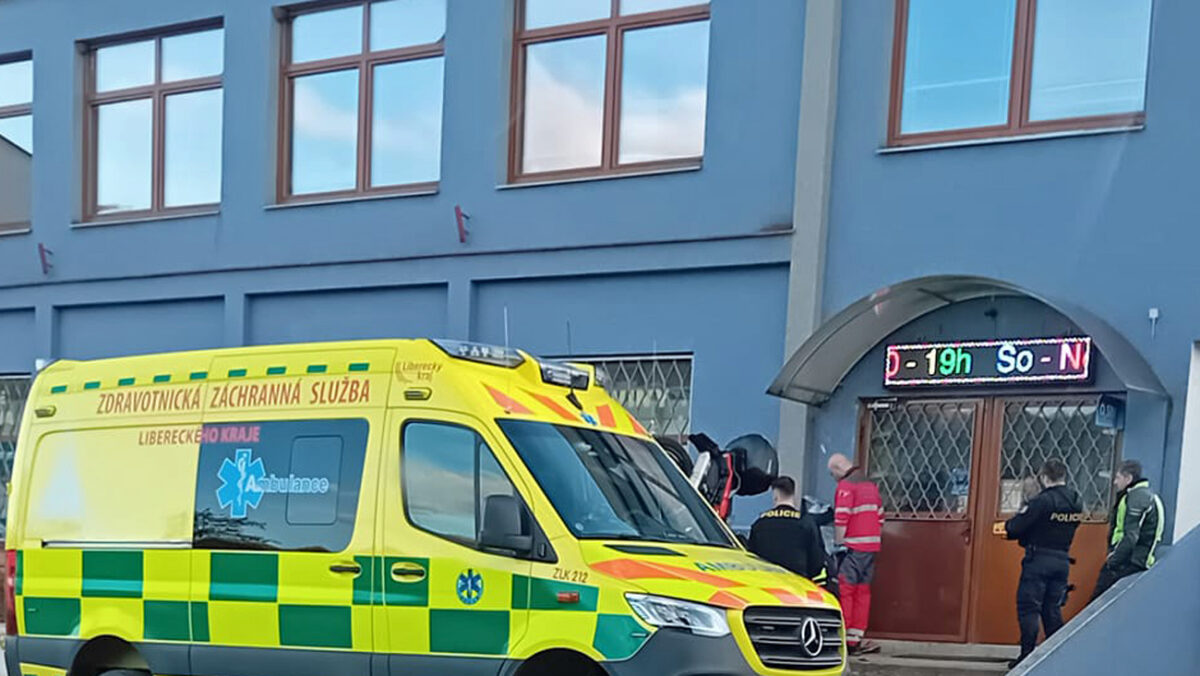 Nehoda motorkáře v Horní Polici. Foto: FB/Martin Veverka 