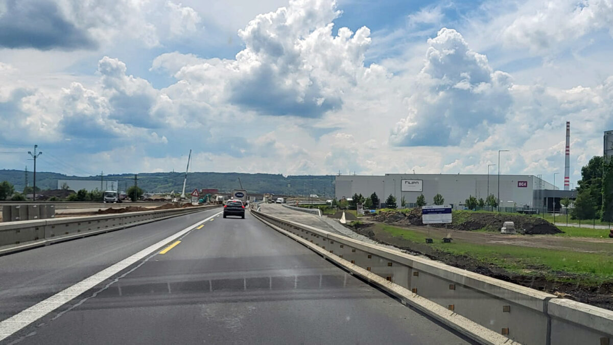 Nová sjezd z dálnice D10 na Kosmonosy. Foto: ČRzprávy