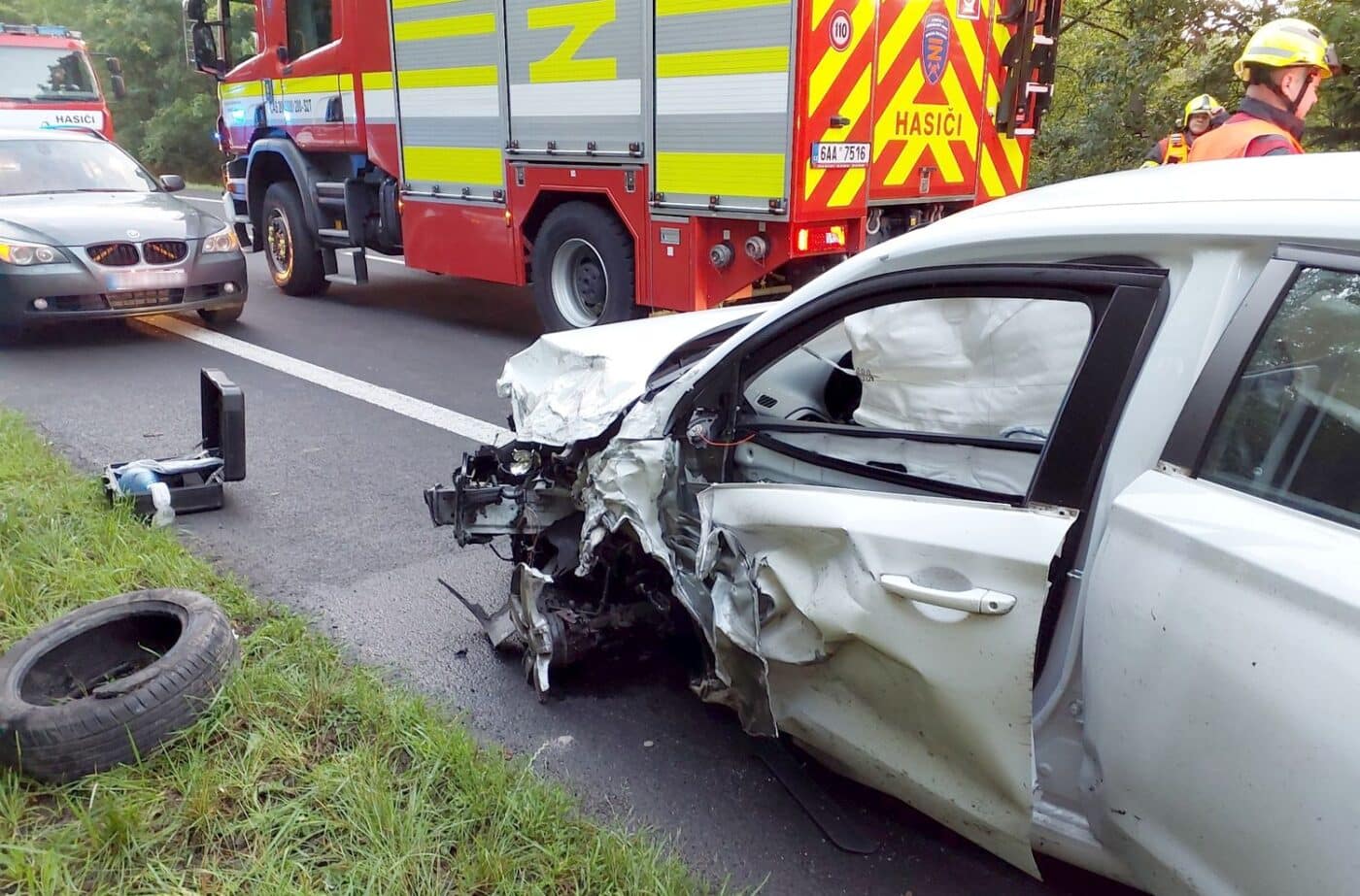 Vážná nehoda u Františkových lázní. Foto: HZS