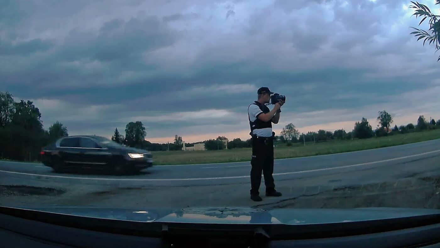 Řidič se v Třebechovicích pod Orebem řítil rychlostí 191 kilometrů za hodinu. Zdroj: PČR