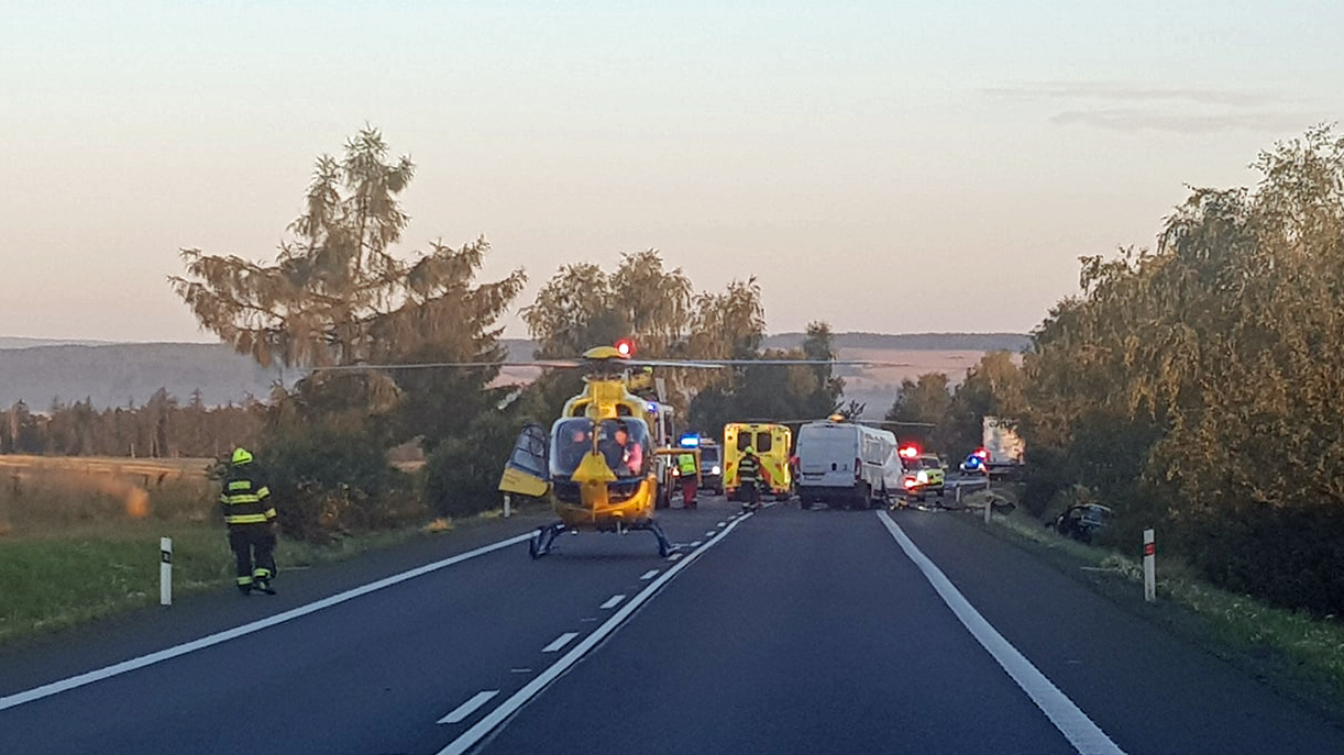 Vážná nehoda u Koclířova. Foto: řidiči