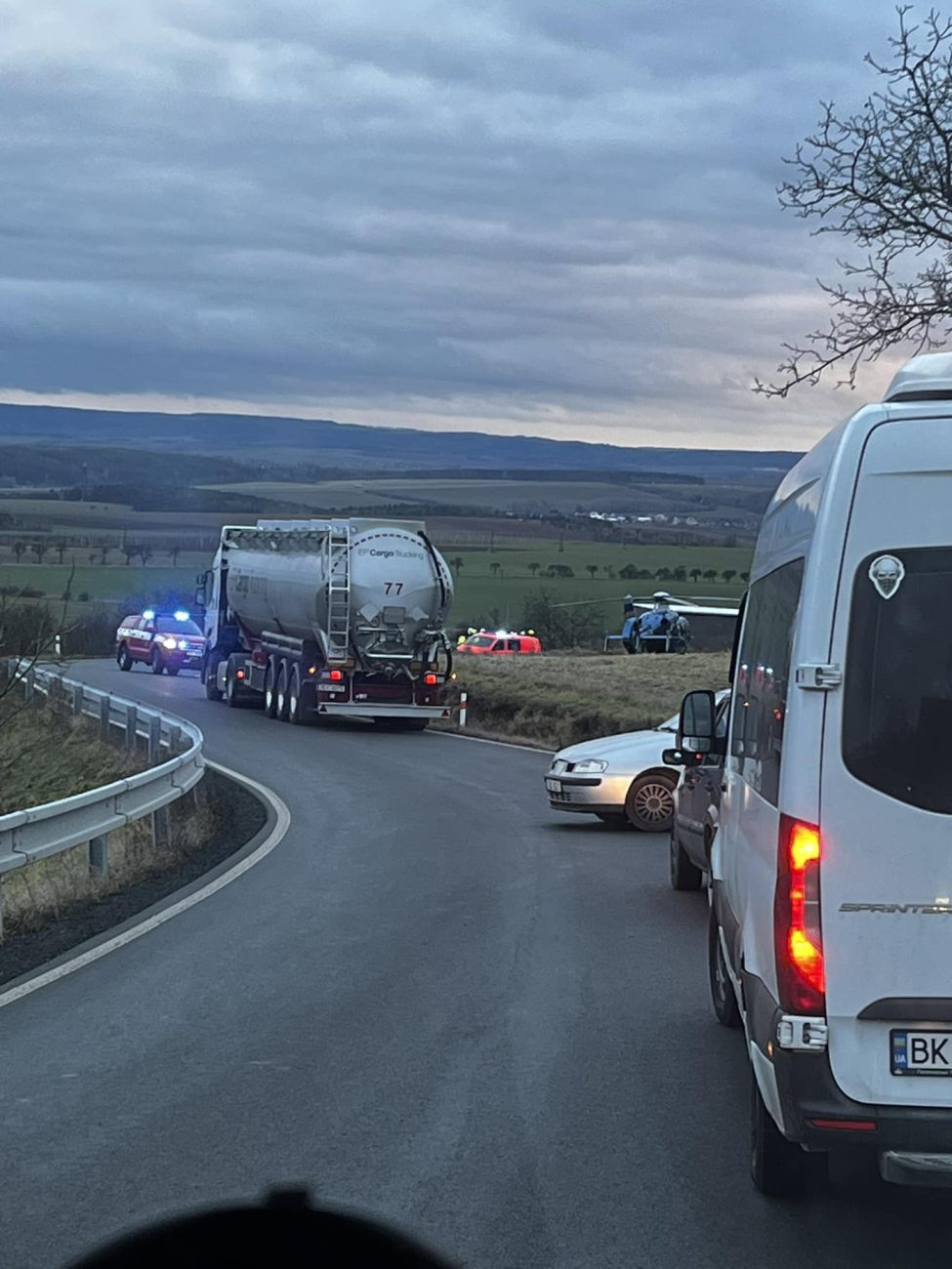 Nehoda u Hředle na Rakovnicku. Foto: Markéta Srkalová
