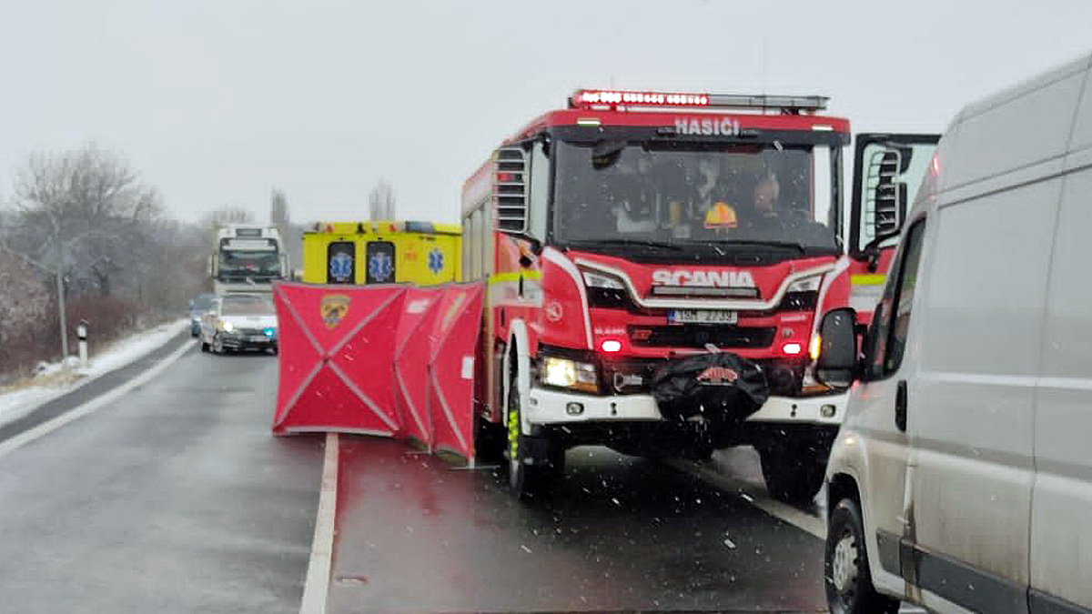 Tragická nehoda u Dobřejovic. Foto: HZS