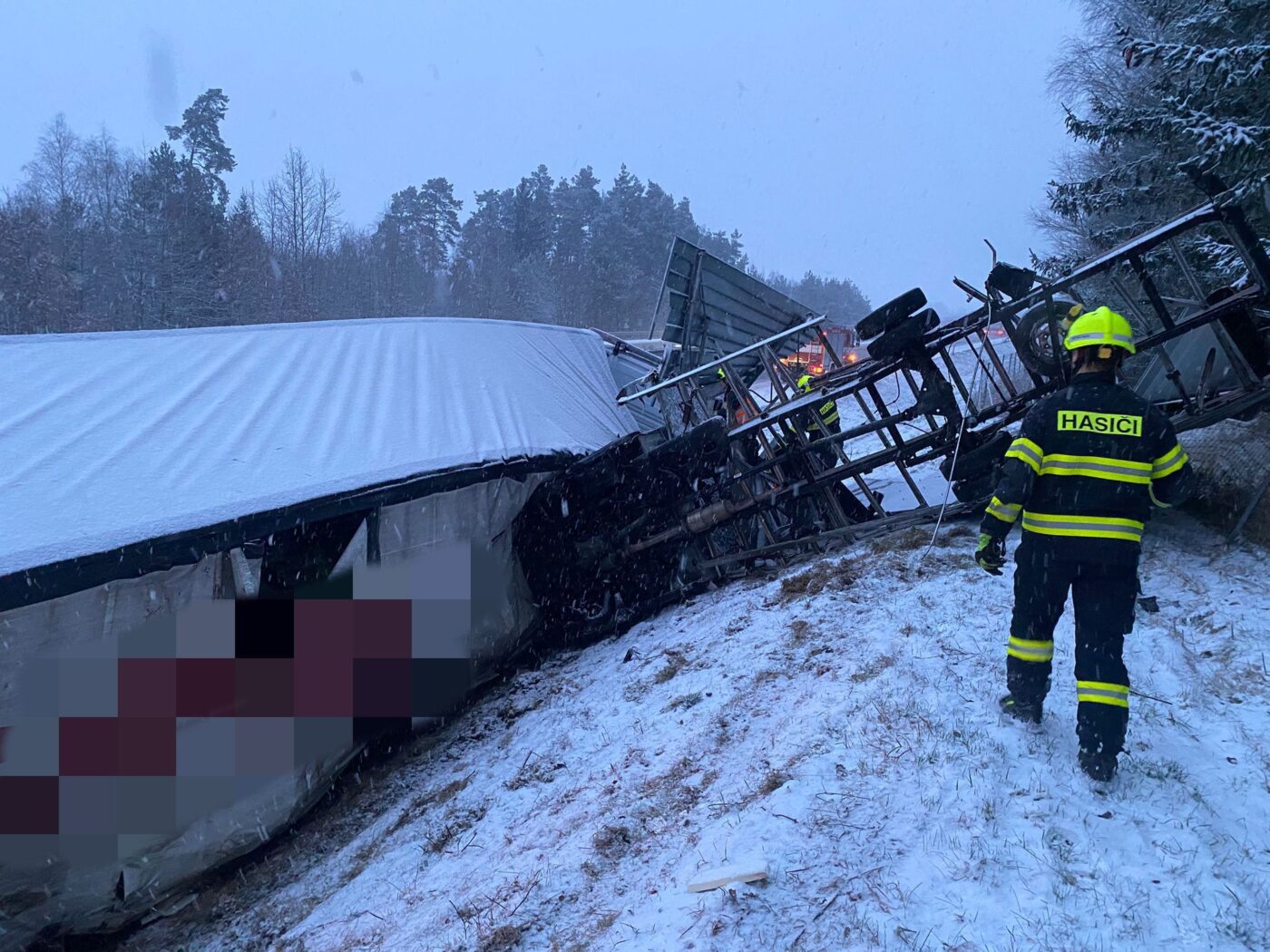 Vážná nehoda na dálnici D5.
