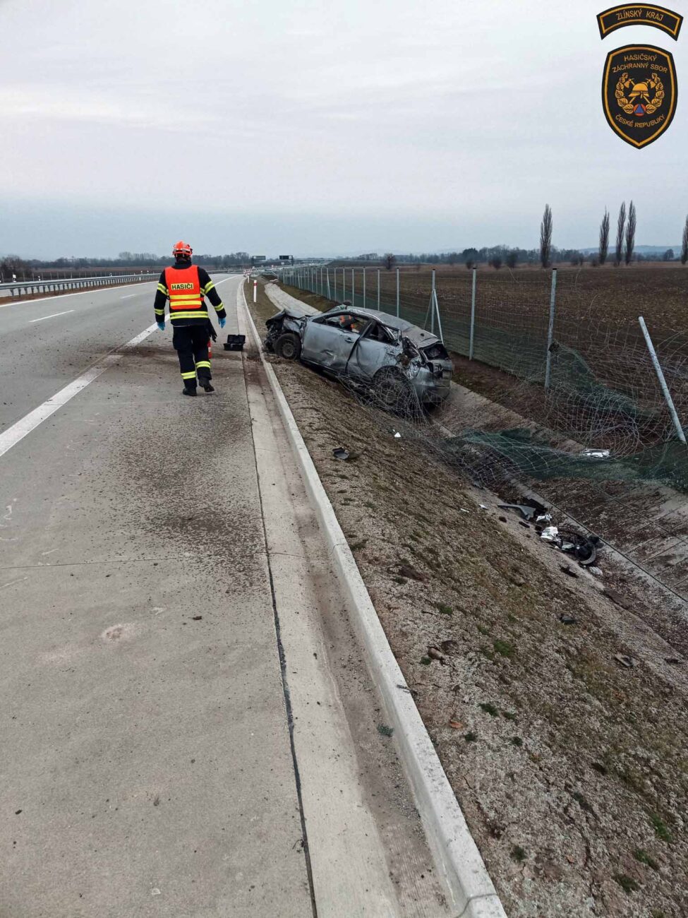 Nehoda na dálnici D49 u Pravčic.