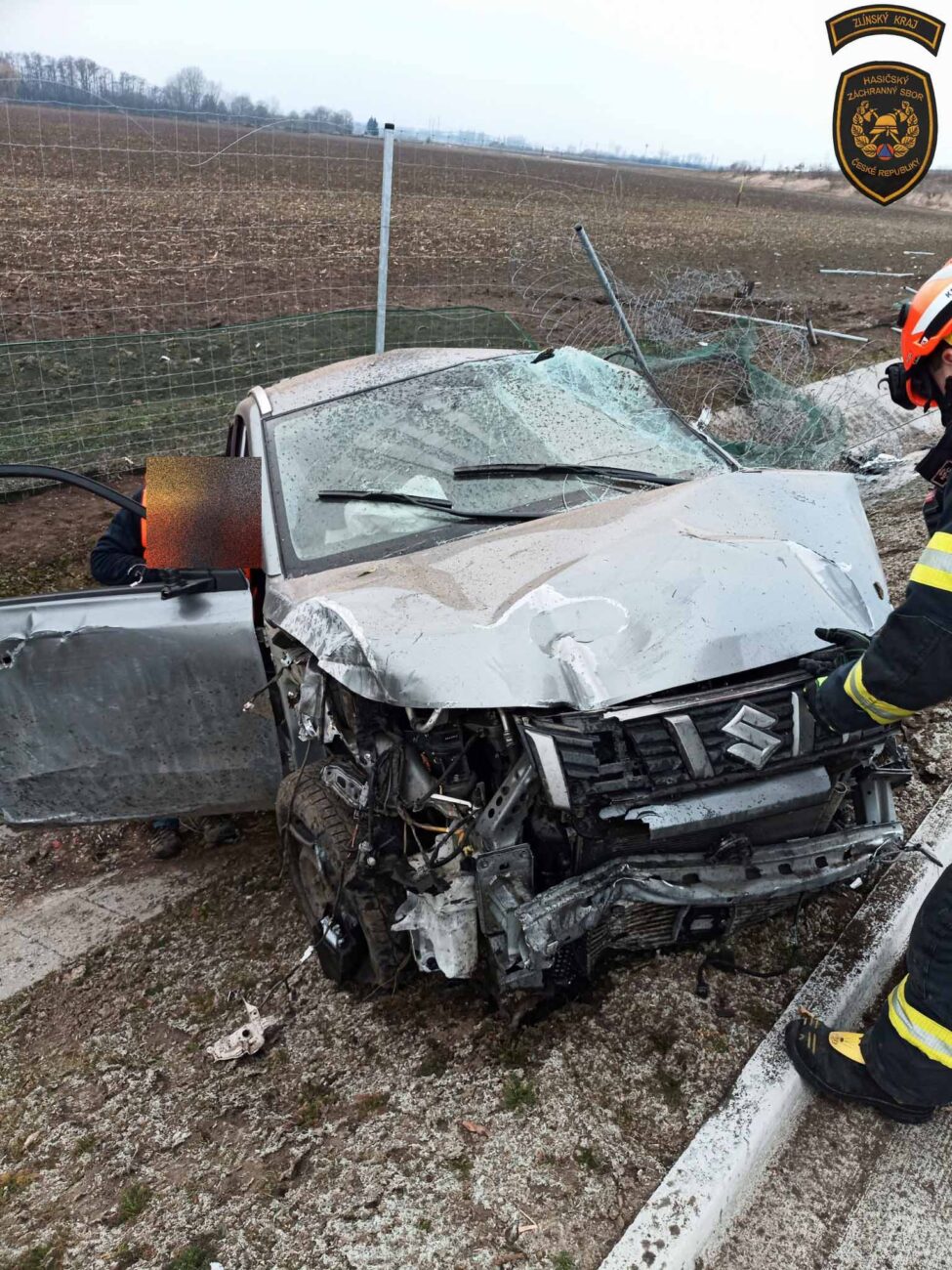 Nehoda na dálnici D49 u Pravčic.