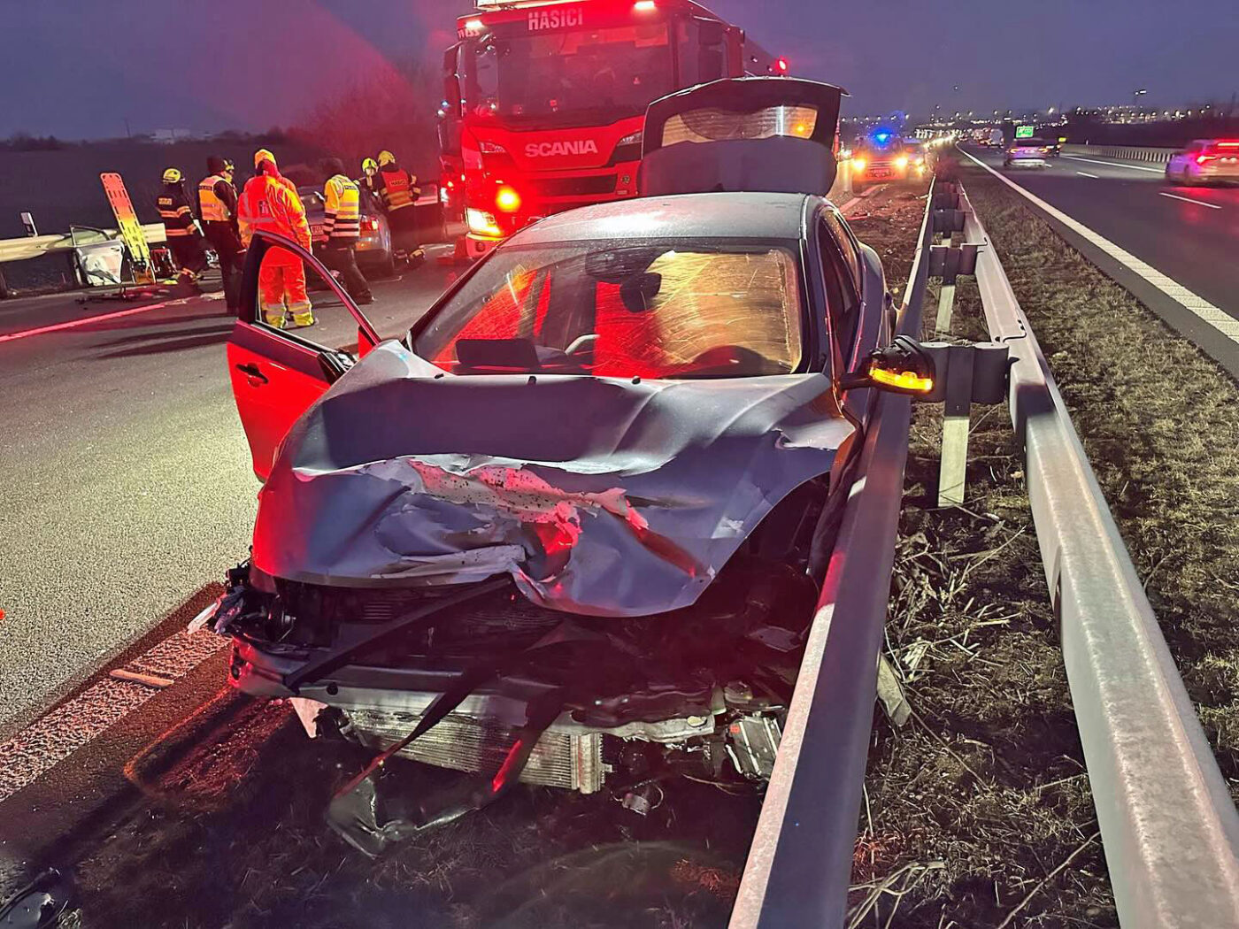 Nehoda na dálnici D8.