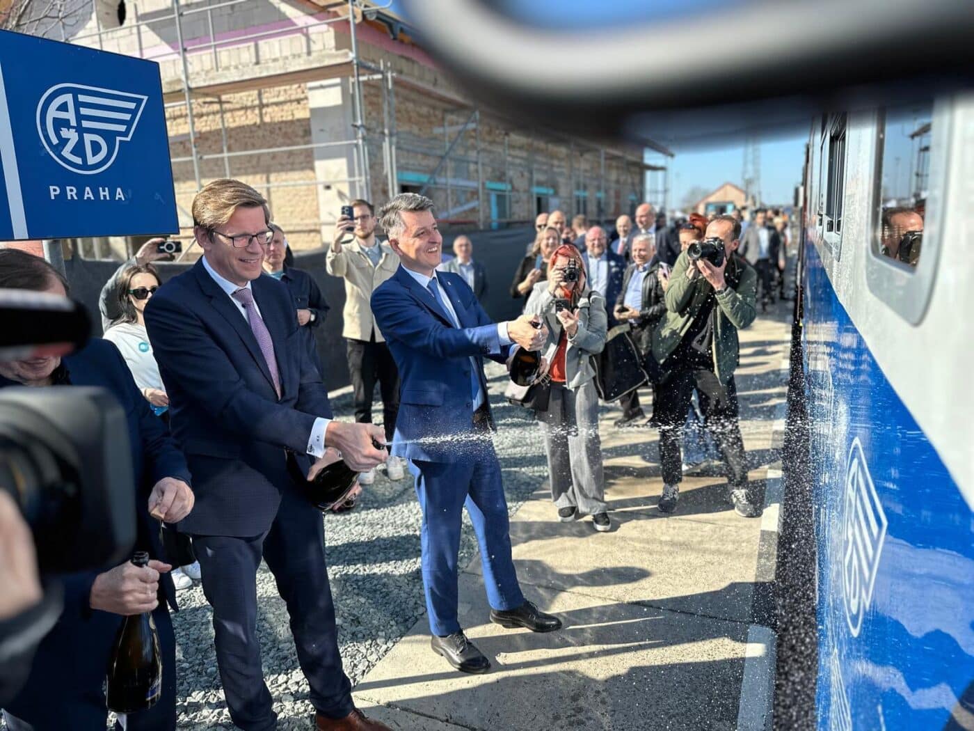 Provoz autonomního vlaku byl slavnostně zahájen v Kopidlně. Zdroj: Jiří Svoboda