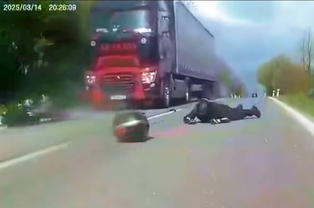 Nehoda motorkáře, který se srazil se zvěří. Zdroj: PSR