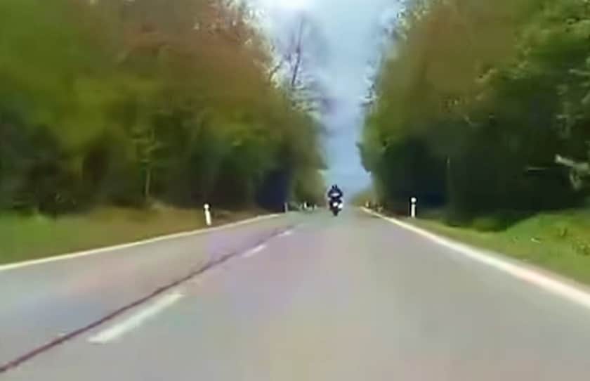 Původně poklidná jízda slovenského motorkáře se změnila v horor. Zdroj: PSR