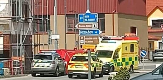 Nehoda v Brumově-Bylnici. Auto srazilo cyklistu. Foto: Eliška Eldorado