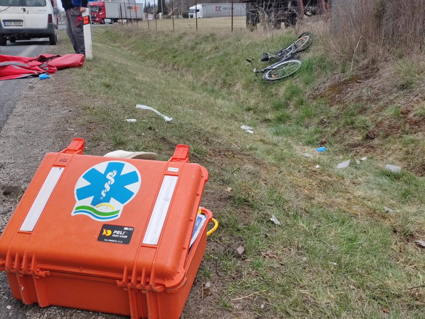 Tragická nehoda u obce Dvory v jižních Čechách. Foto: HZS