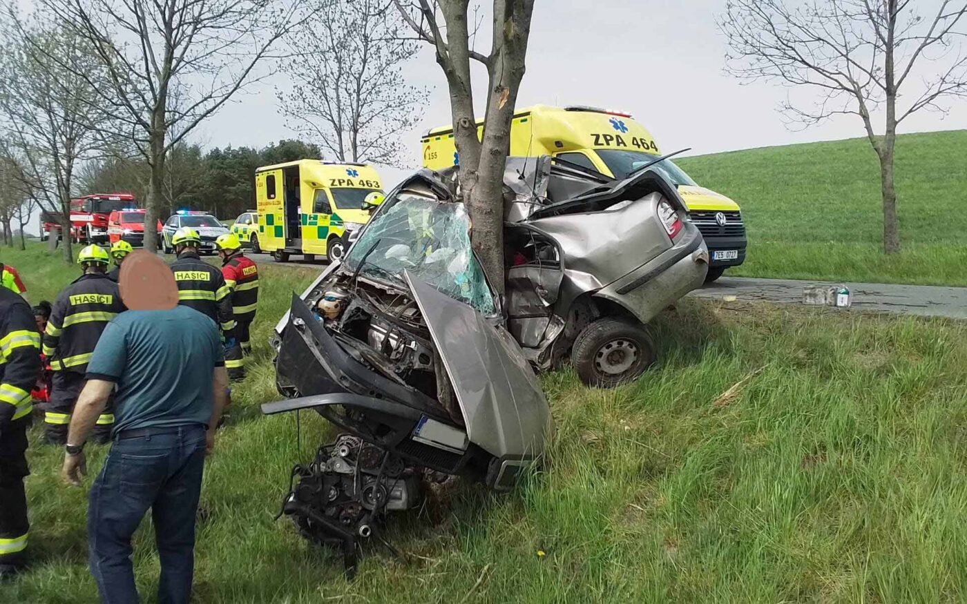 Tragická nehoda u Českých Heřmanic. Foto: HZS