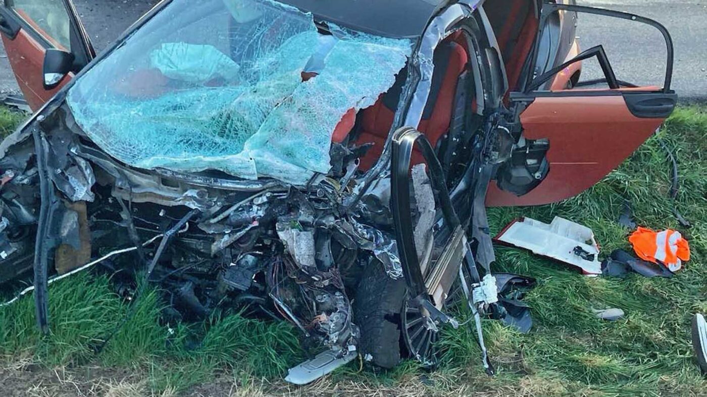 Tragická nehoda Smartu a dodávky v Turé. Foto: PSR