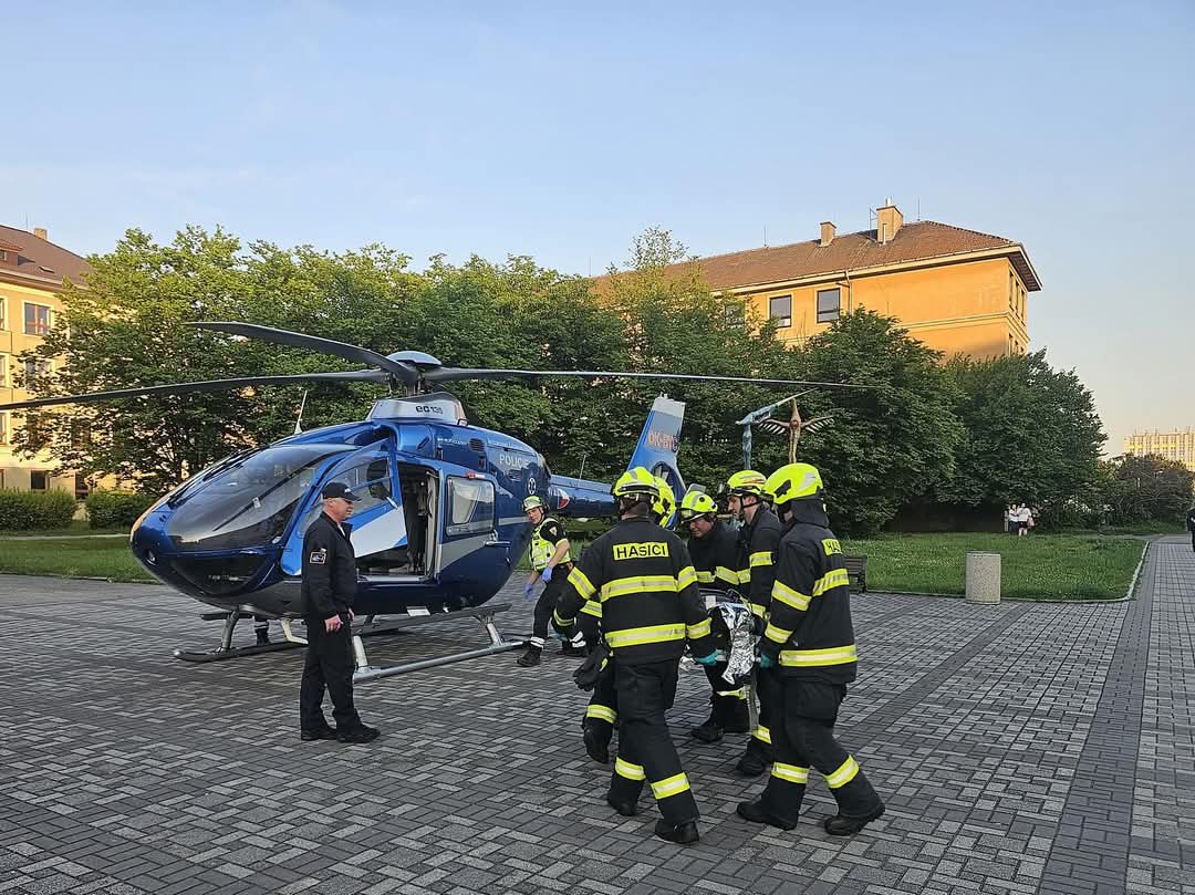 Vážna nehoda v Kladně. Foto: HZS