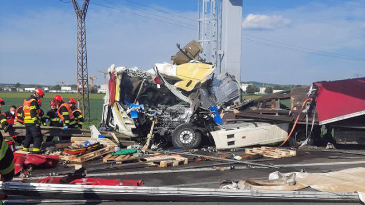 Nehoda na dálnici D2. Foto: PČR