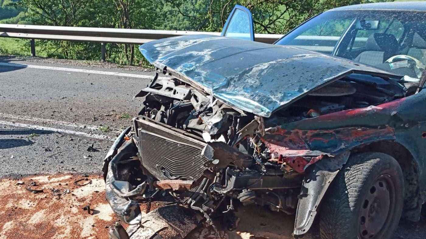 Nehoda u Starého Hrozenkova. Foto: HZS