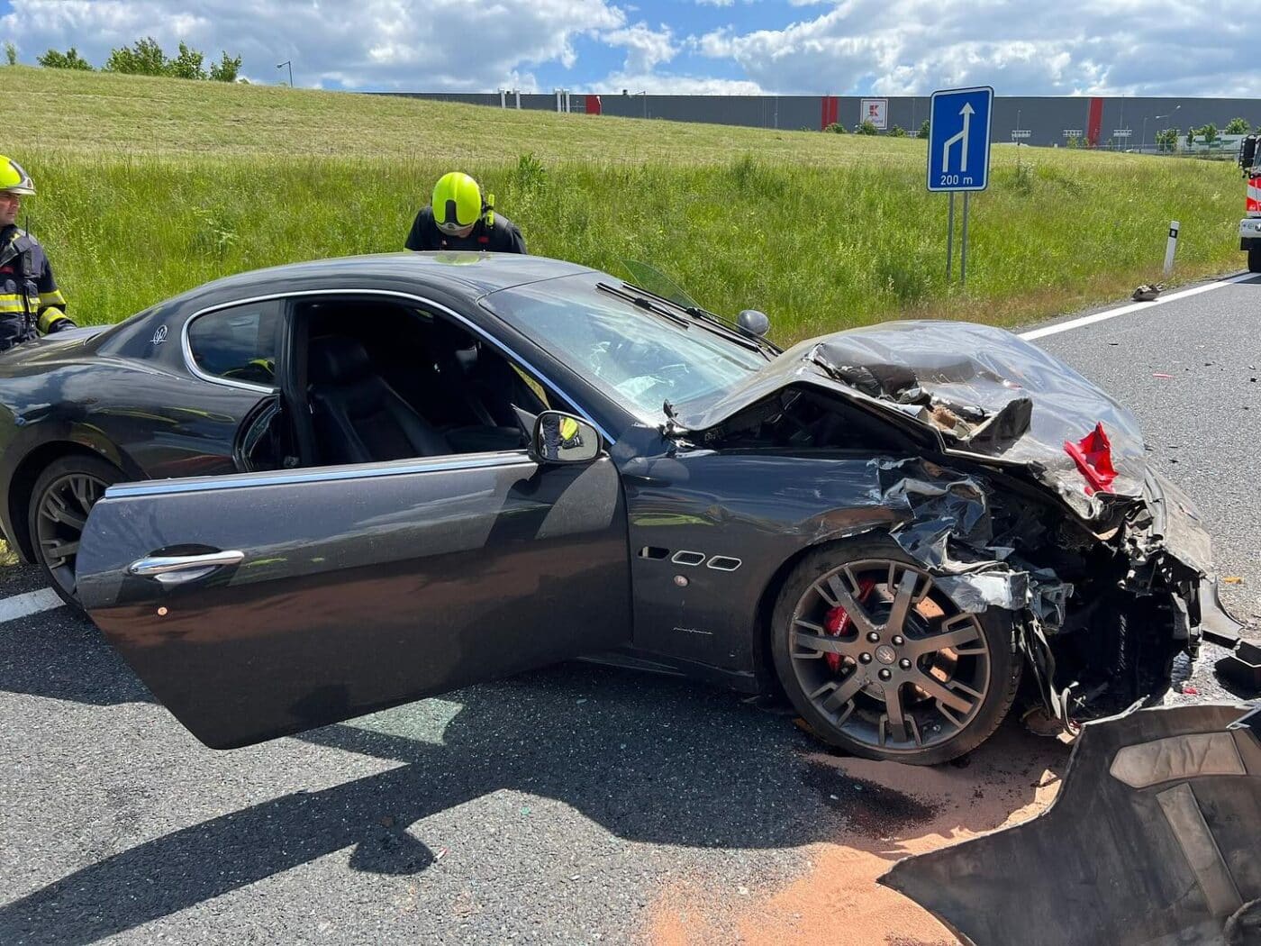 Vážná nehoda u Pražského okruhu. 