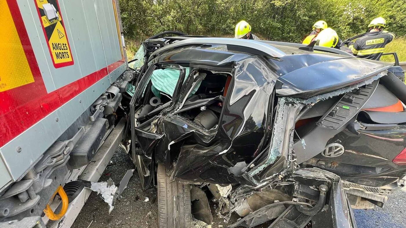 Vážná nehoda u Pražského okruhu. 