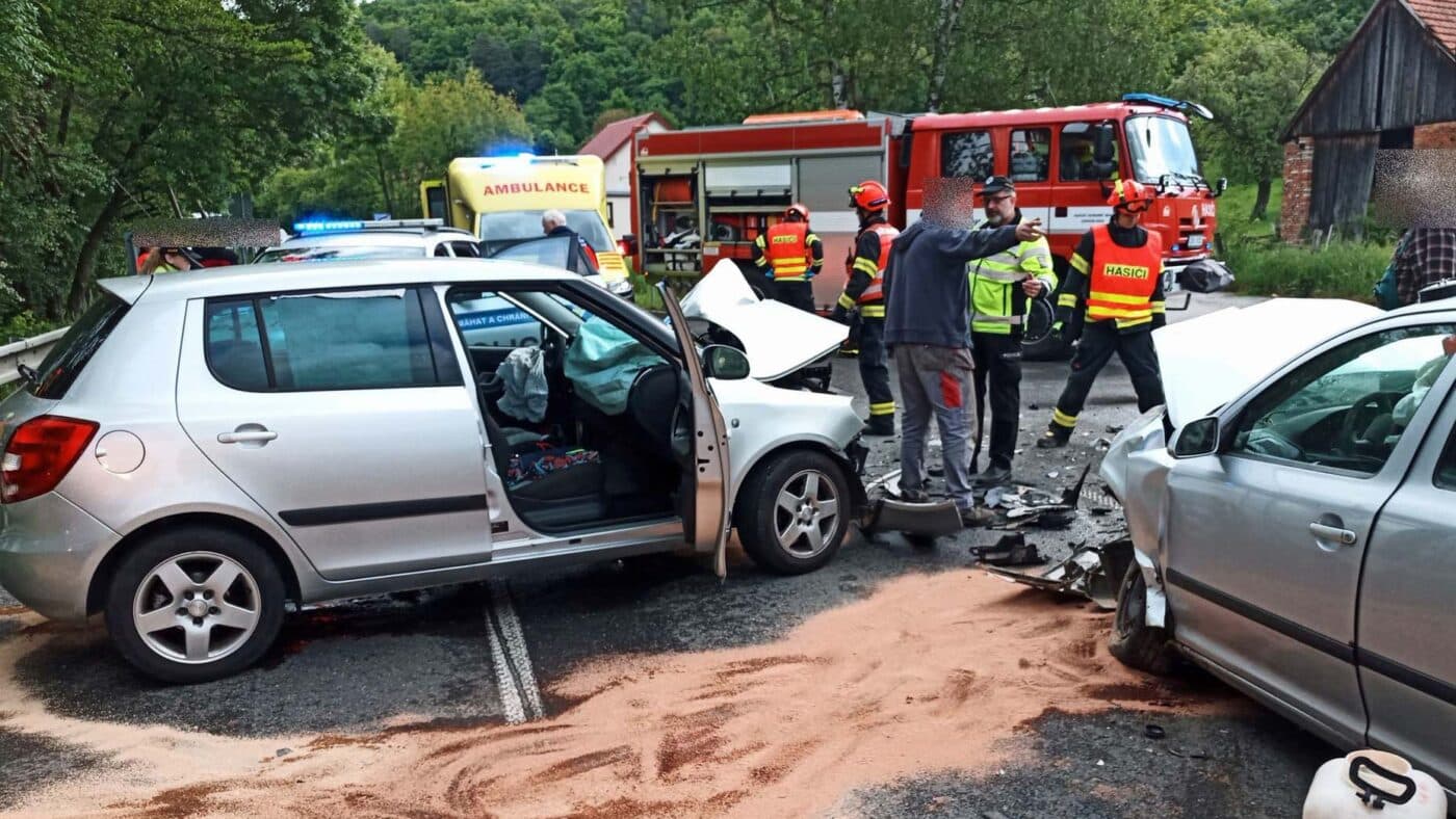 Nehoda v Polichnu u Luhačovic. Foto: HZS