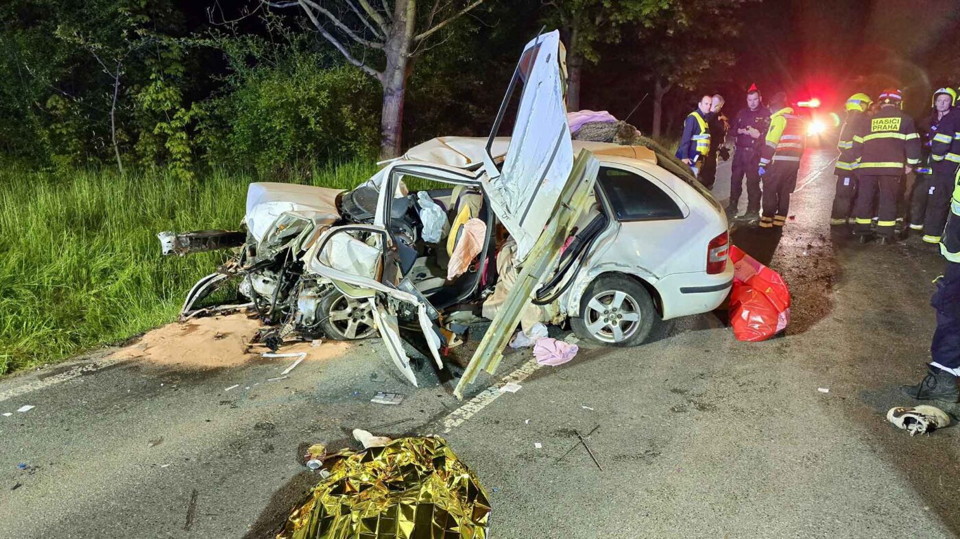 Tragická nehoda v Praze v ulici K Vilkám. Foto: HZS