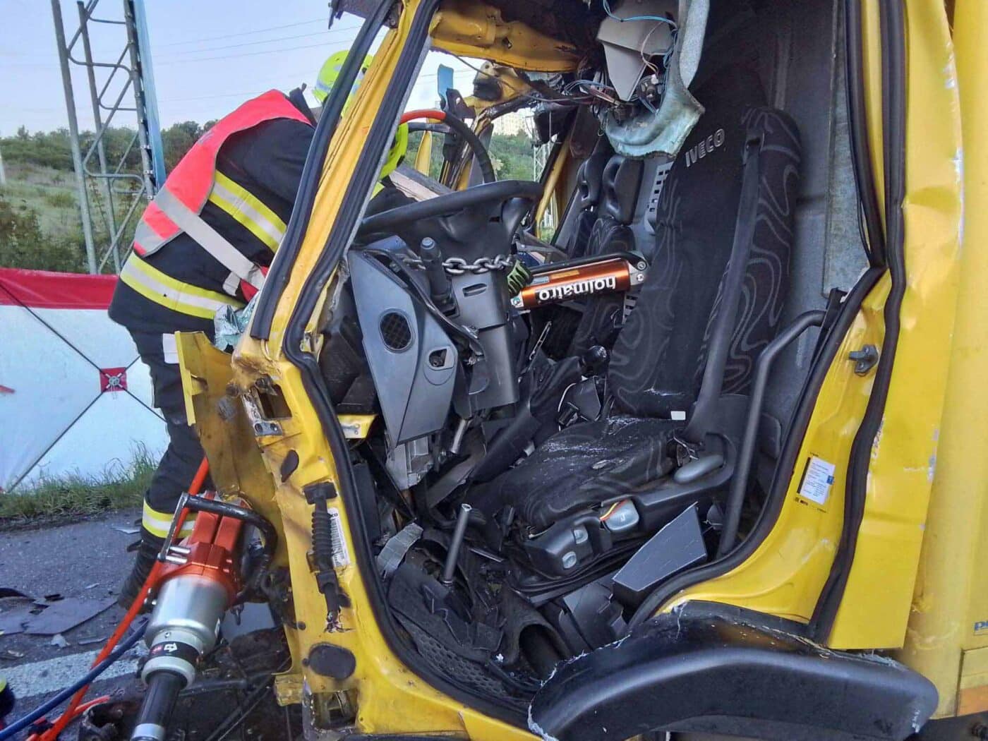 Vážná nehoda v Teplicích. Foto: HZS