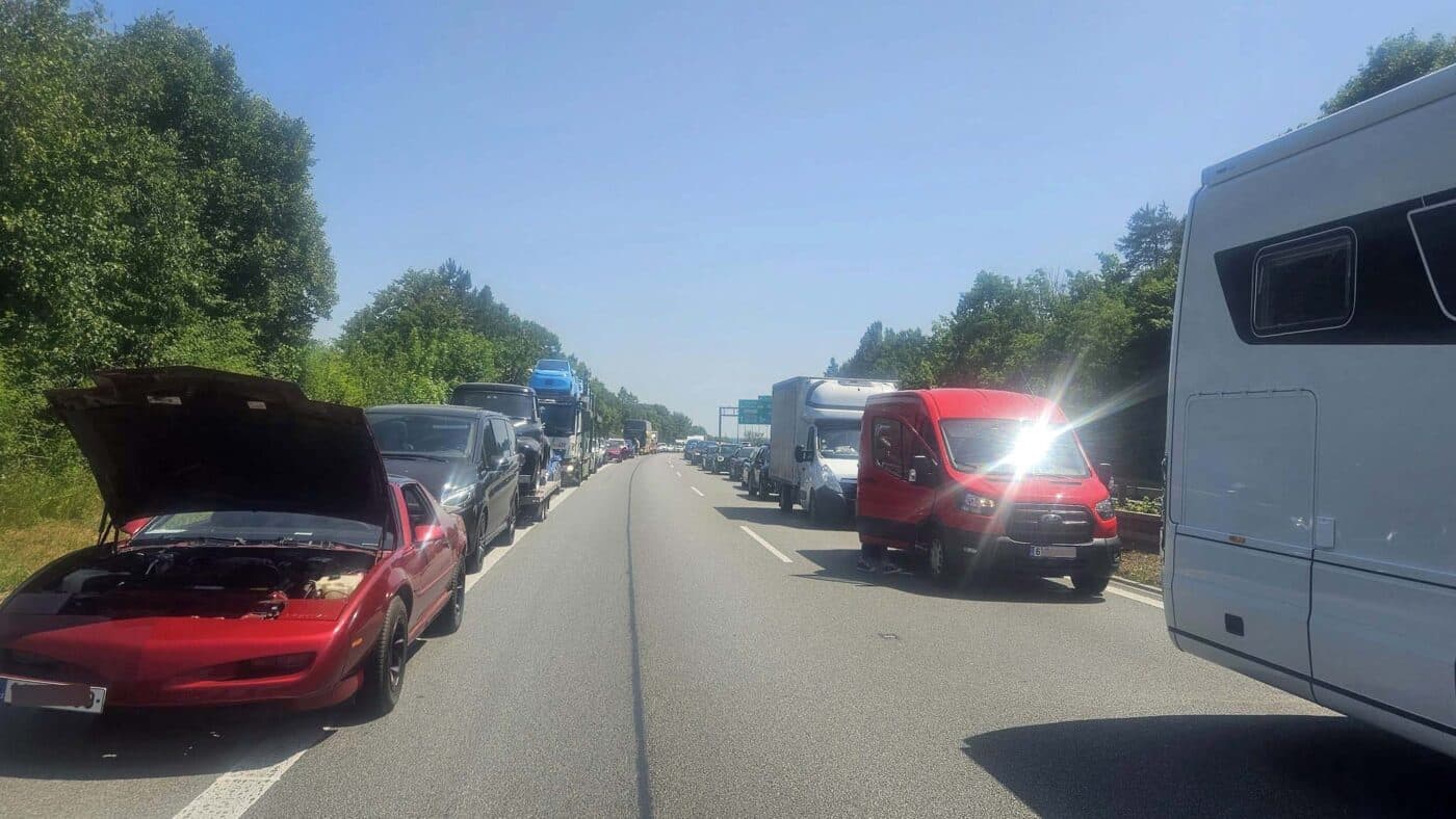 Kolona na dálnici D1 u Brna. Foto: Markéta Hanzlíčková