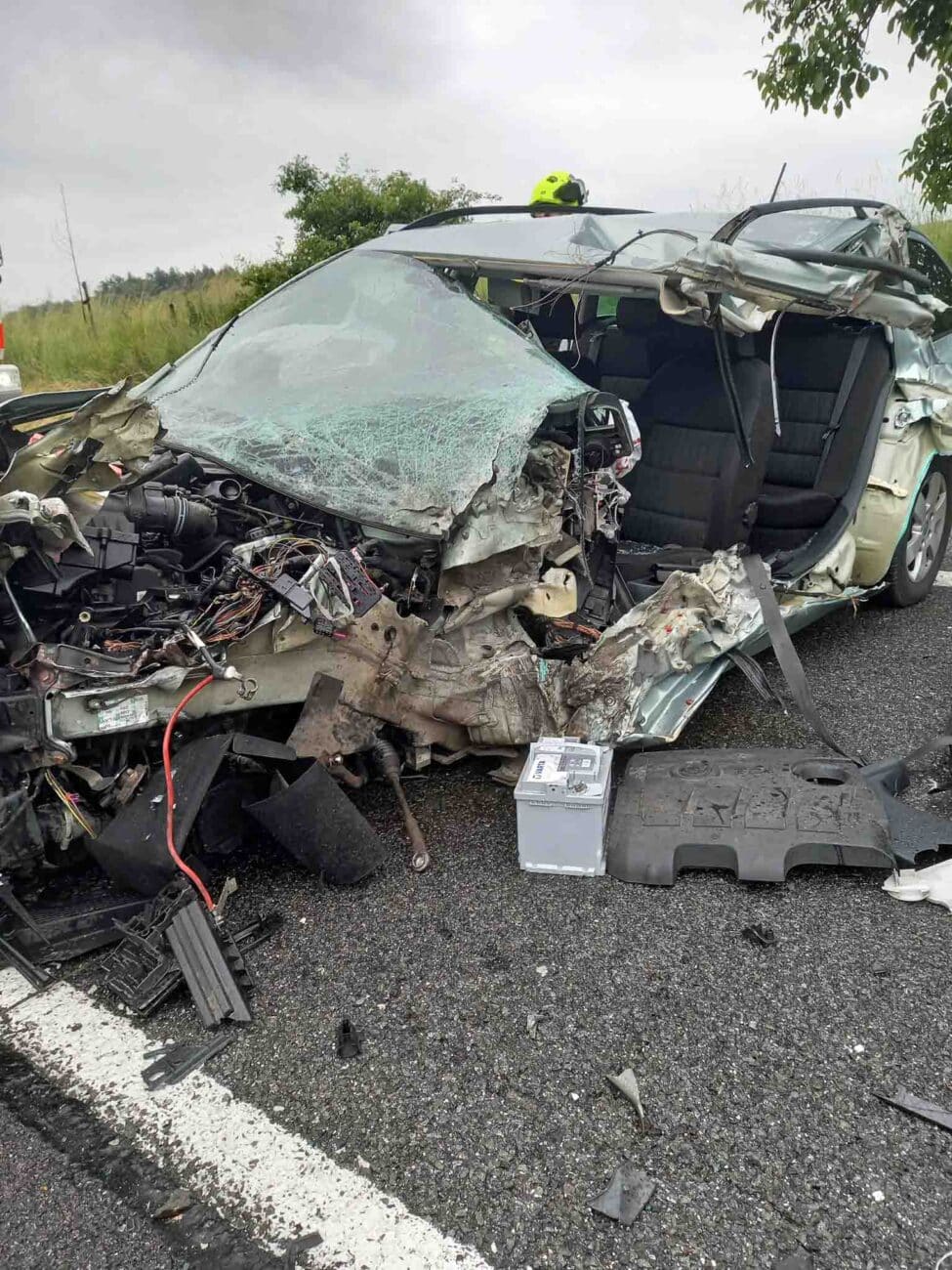 Vážná nehoda v obci Ohařice na Jičínsku. Foto: HZS
