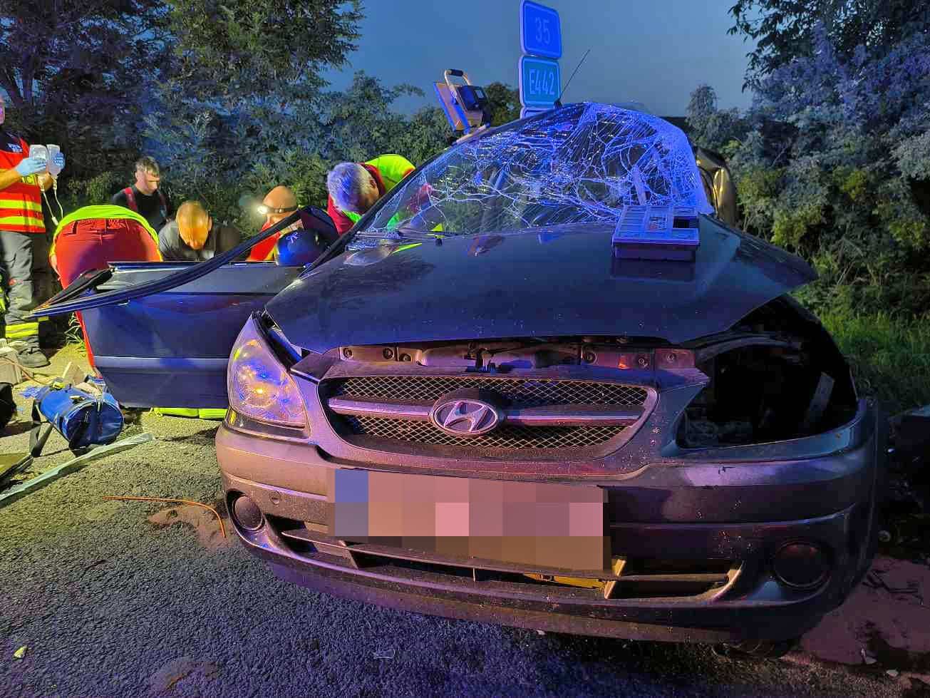 Tragická nehoda u Rozběřice. Foto: HZS