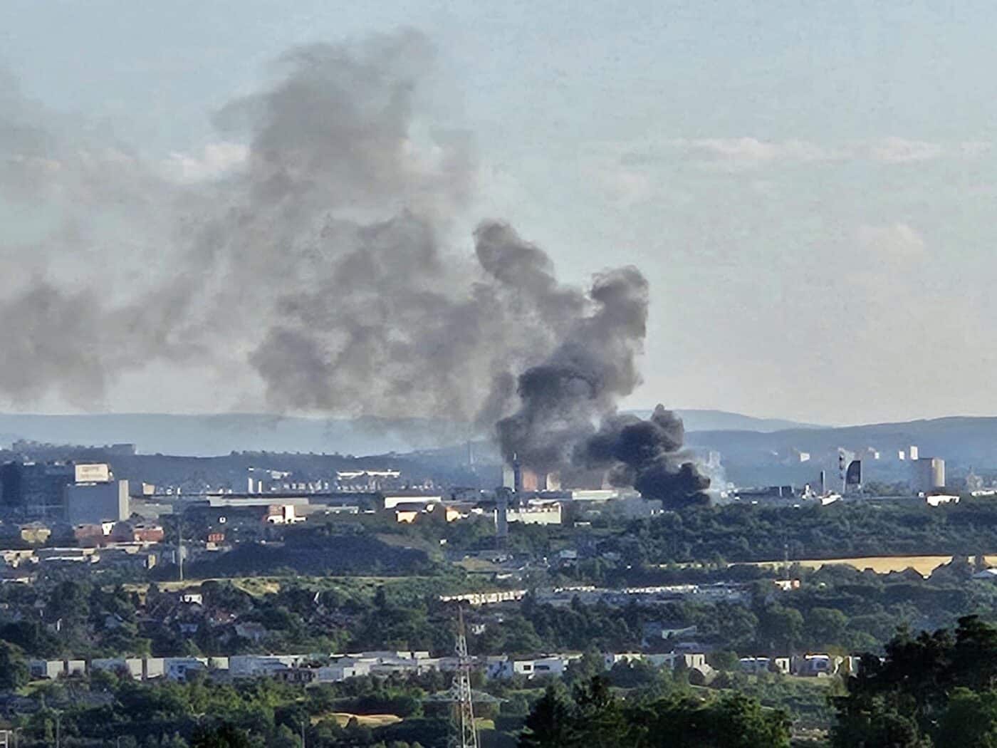Požár kamionu na Jižní spojce v Praze. Foto: HZS