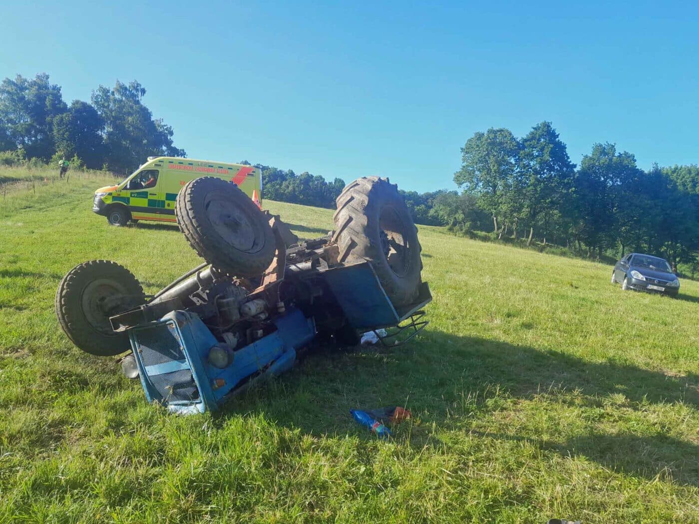 Nehoda traktoru na Novojičínsku. Foto: ZZS
