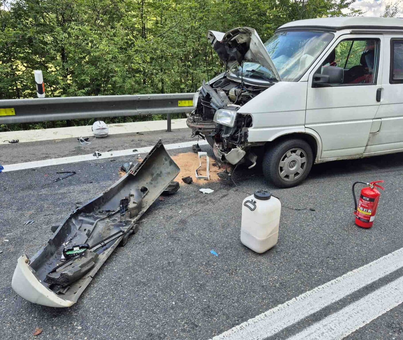 Dnešní tragická nehoda u Starých Hutí. Foto: HZS