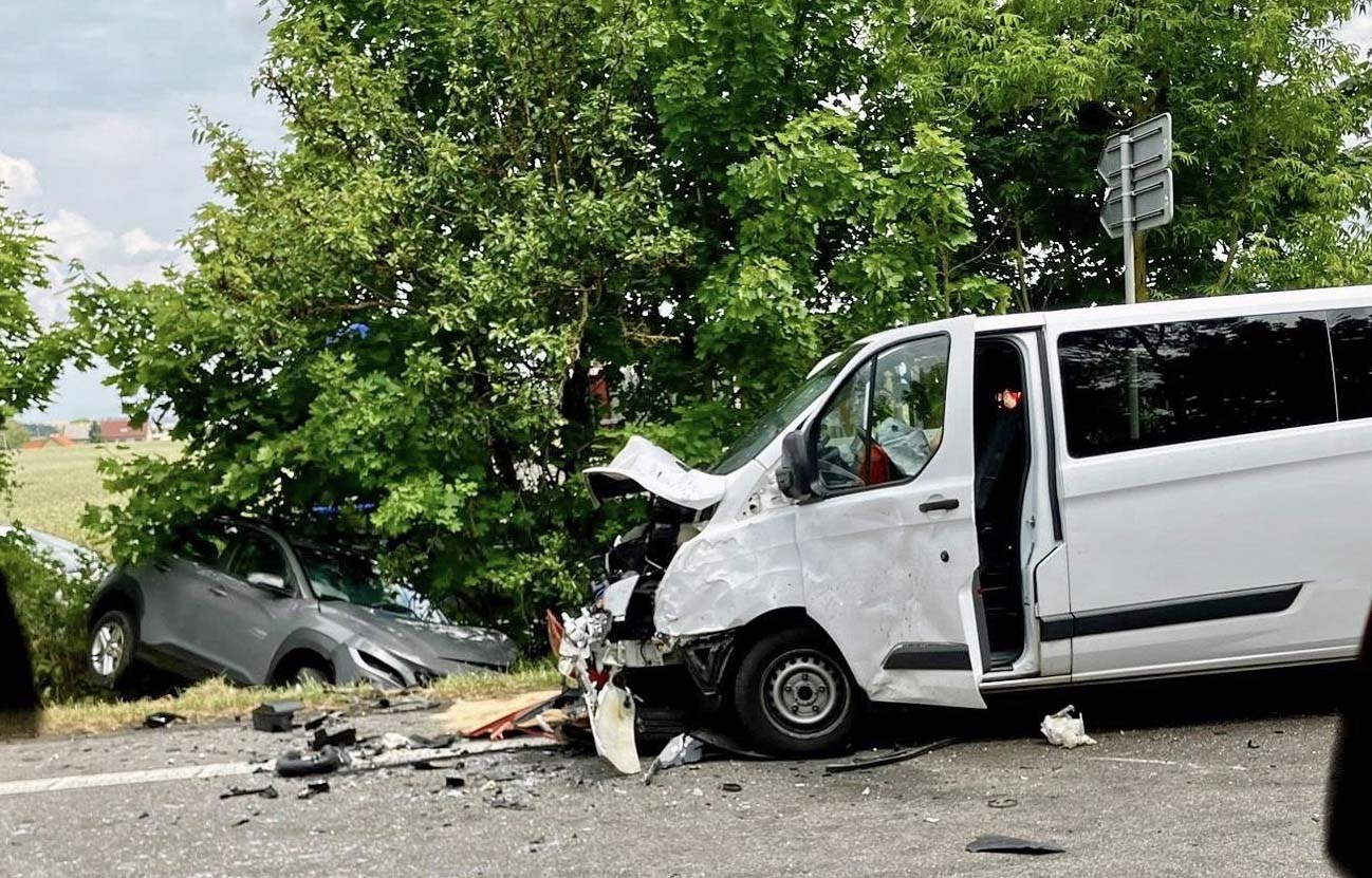 Tragická nehoda mezi Slatiňany a Nasavrky. Foto: JSDH