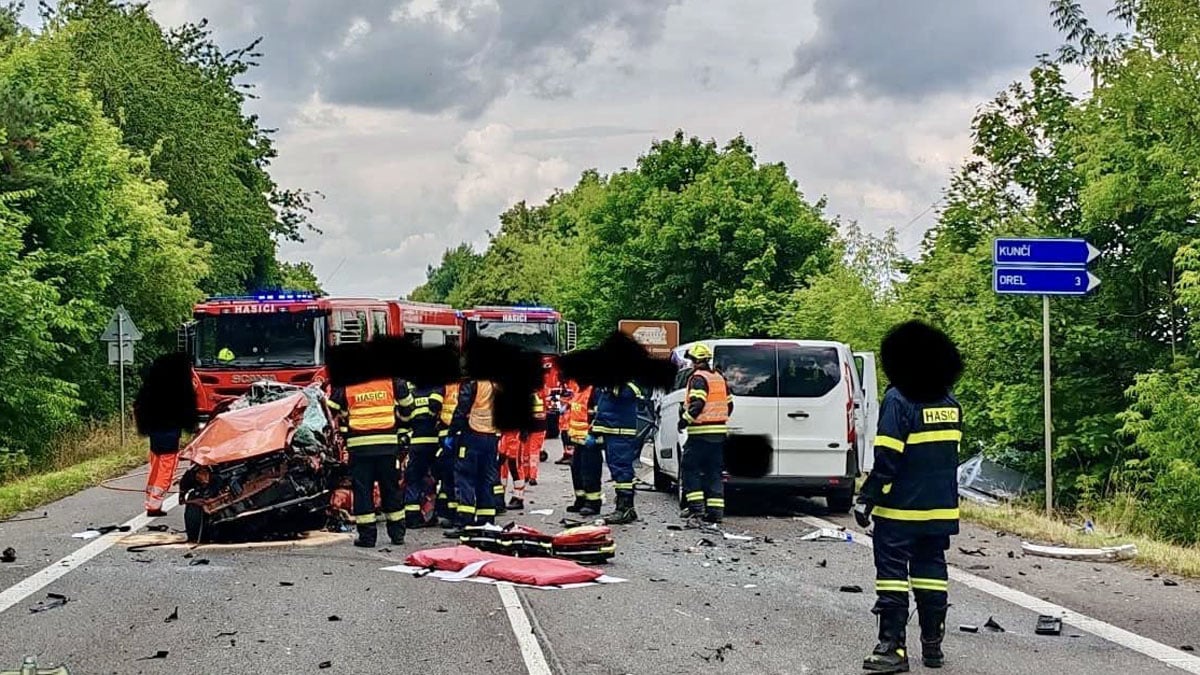 Tragická nehoda mezi Slatiňany a Nasavrky. Foto: JSDH