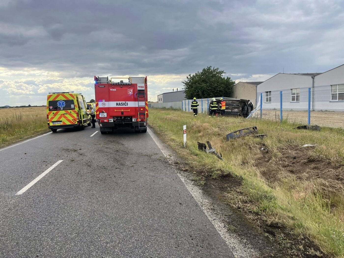 Nehoda u Bělé pod Bezdězem. Foto: HZS