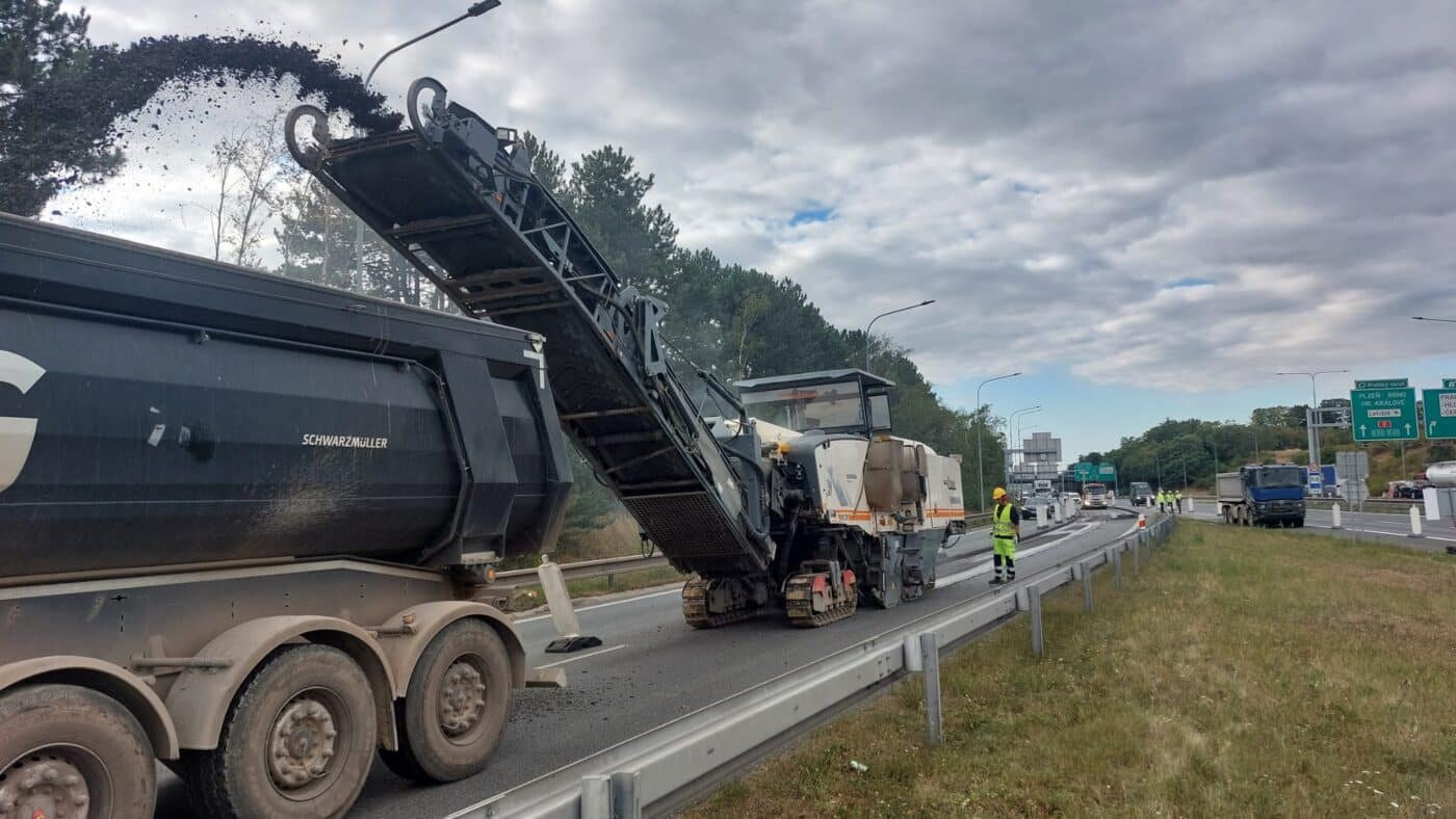 Začaly opravy na D0 a D10. Foto: ŘSD