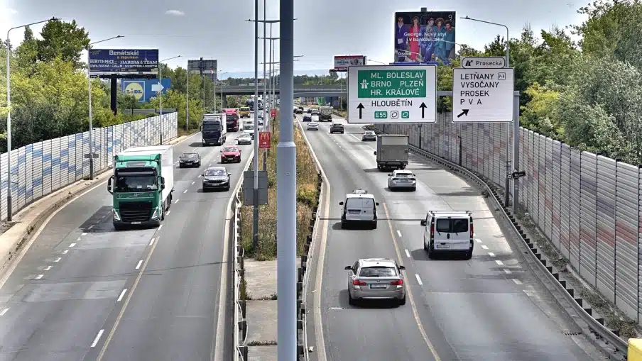 Omezení čeká také Kbelskou ulici v Praze. Foto: TSK