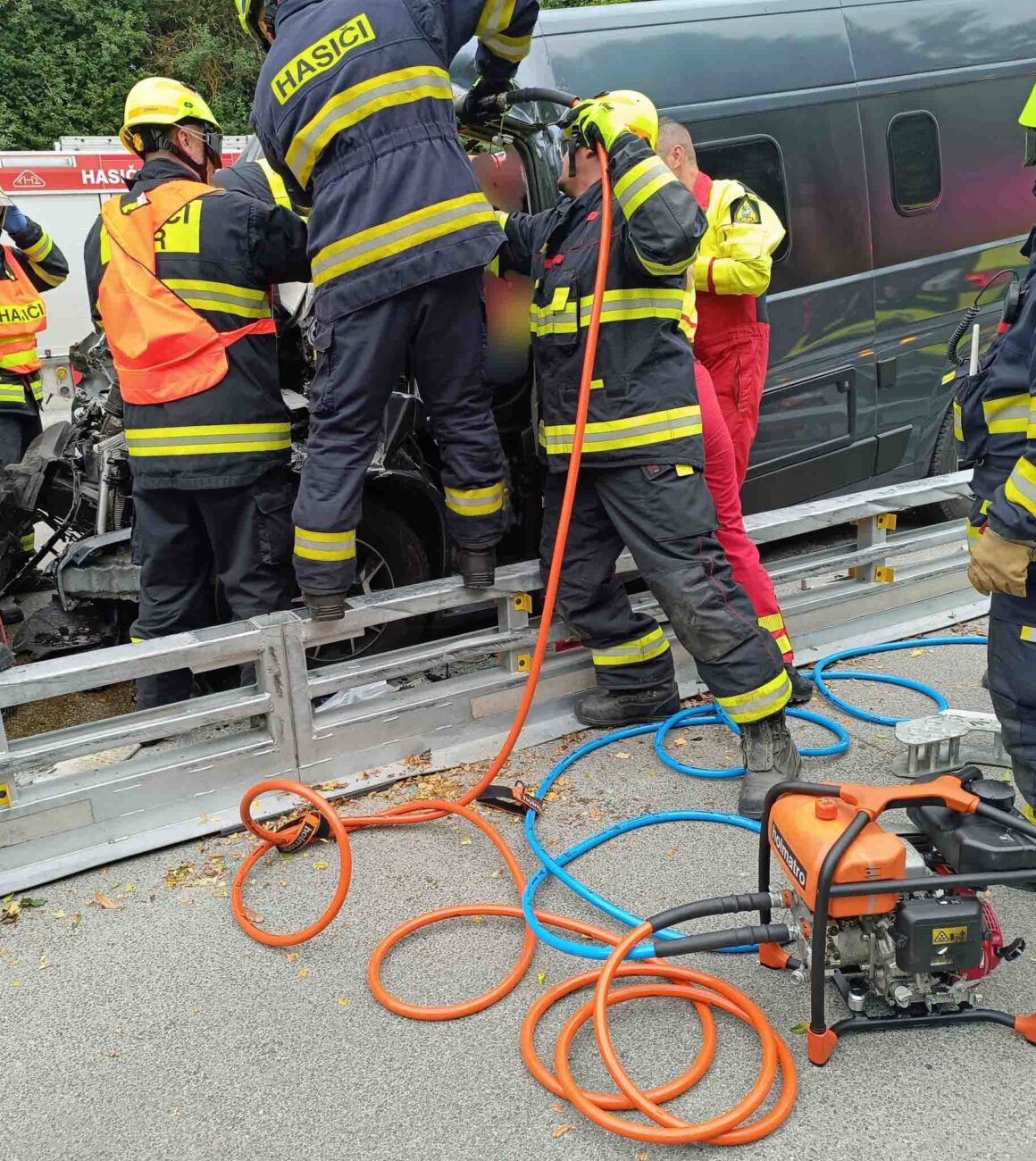 Tragická nehoda na dálnici D5. Foto: HZS