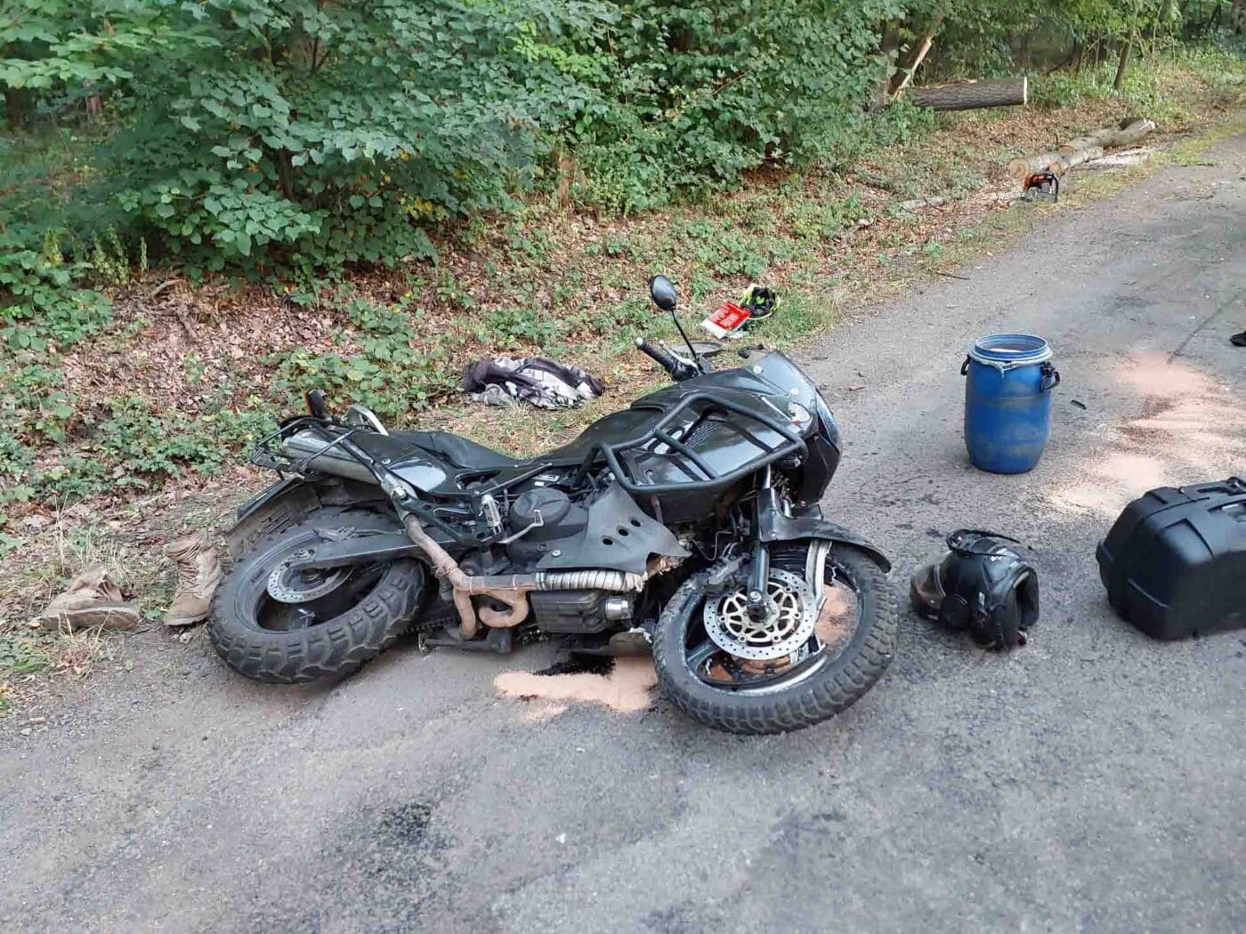 Nehoda motocyklu v Bezděkově. Foto: HZS