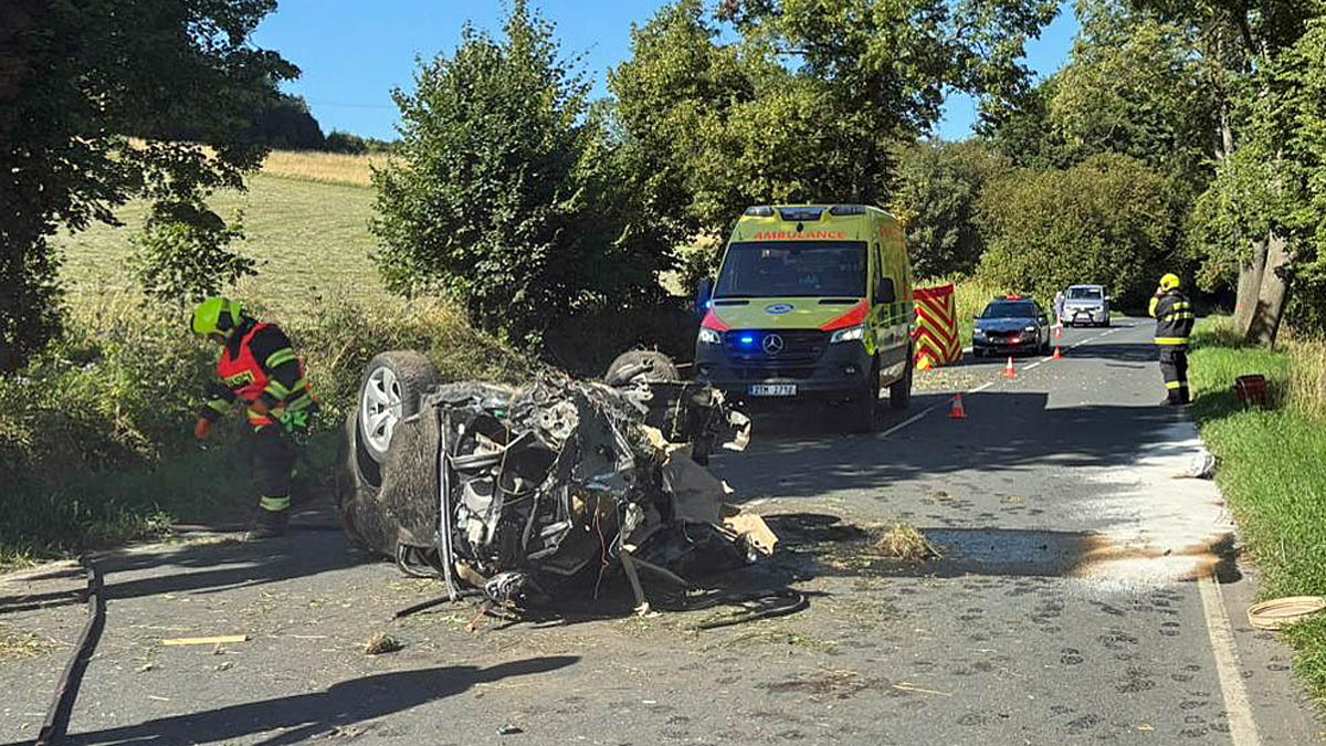 Tragická nehoda u Heřmanovic. Foto: HZS
