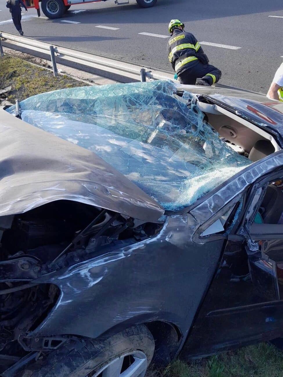 Nehoda na dálnici D6 u Nového Strašecí.