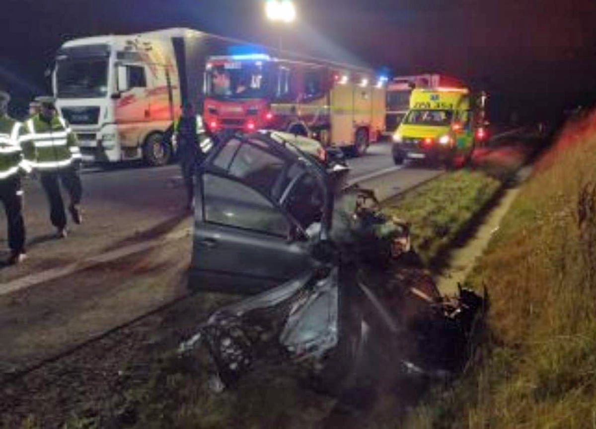 Tragická nehoda nehoda u Svitav. Foto: HZS