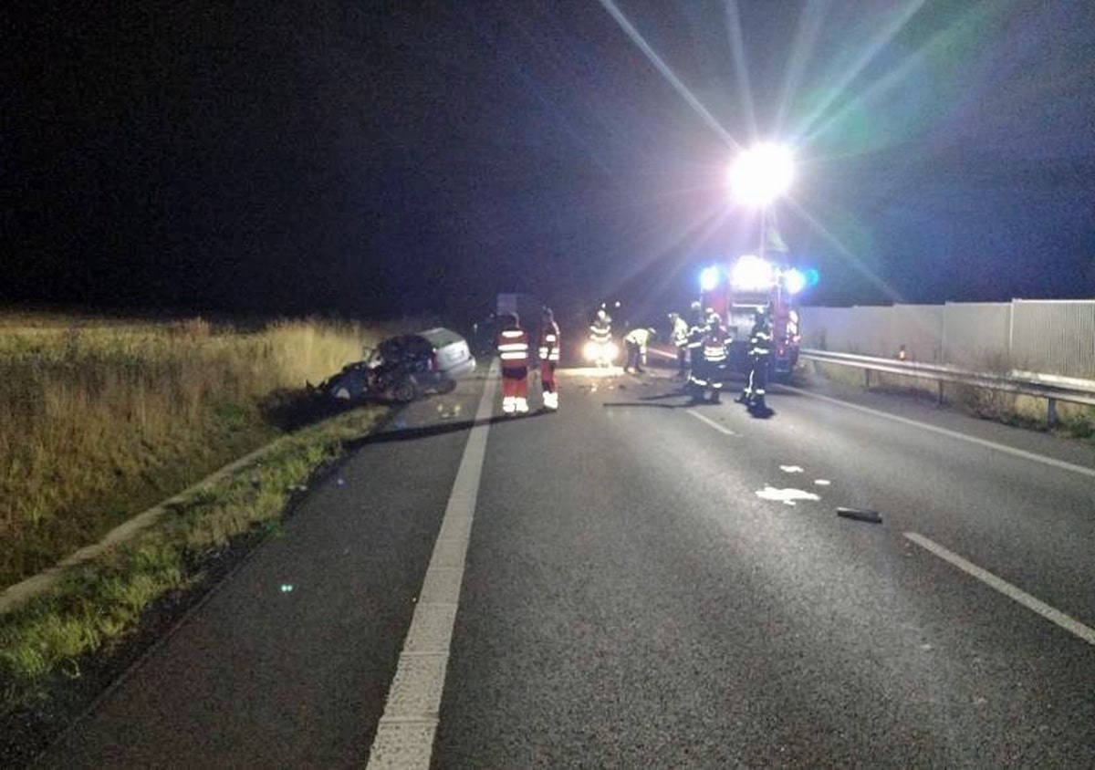 Tragická nehoda nehoda u Svitav. Foto: HZS