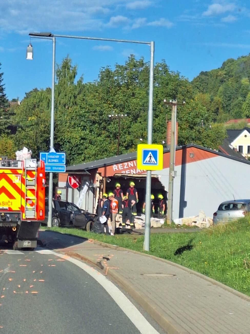Tragická nehoda v Horní Branné - Valteřicích. Foto: Jiří Bouška