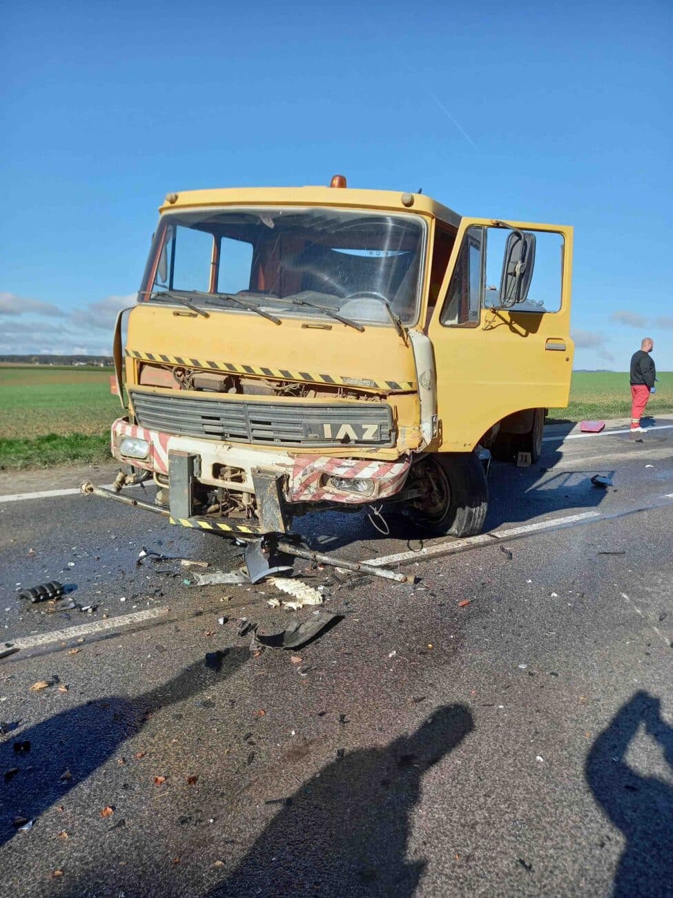Vážná nehoda u Milovic nedaleko Hořic. Foto: HZS