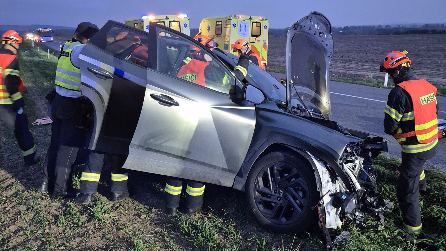 Tragická nehoda u Napajedel na Zlínsku. Foto: HZS